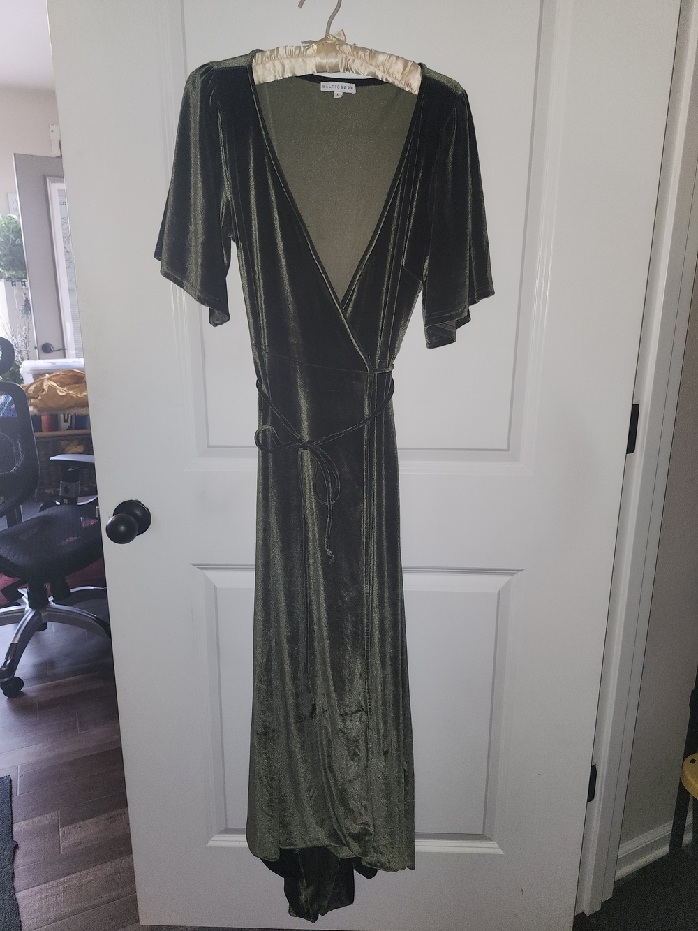 Olive Green Velvet Wrap Dress - Women - Picture 9 of 11